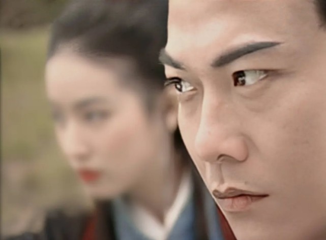 有网友回忆道:《新蜀山剑侠》里的"绿英cp",真是自己看的第一对虐恋