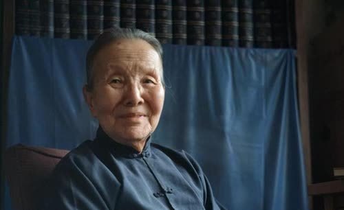 鲁迅发文谩骂冰心写书讽刺民国大师为什么都容不下林徽因
