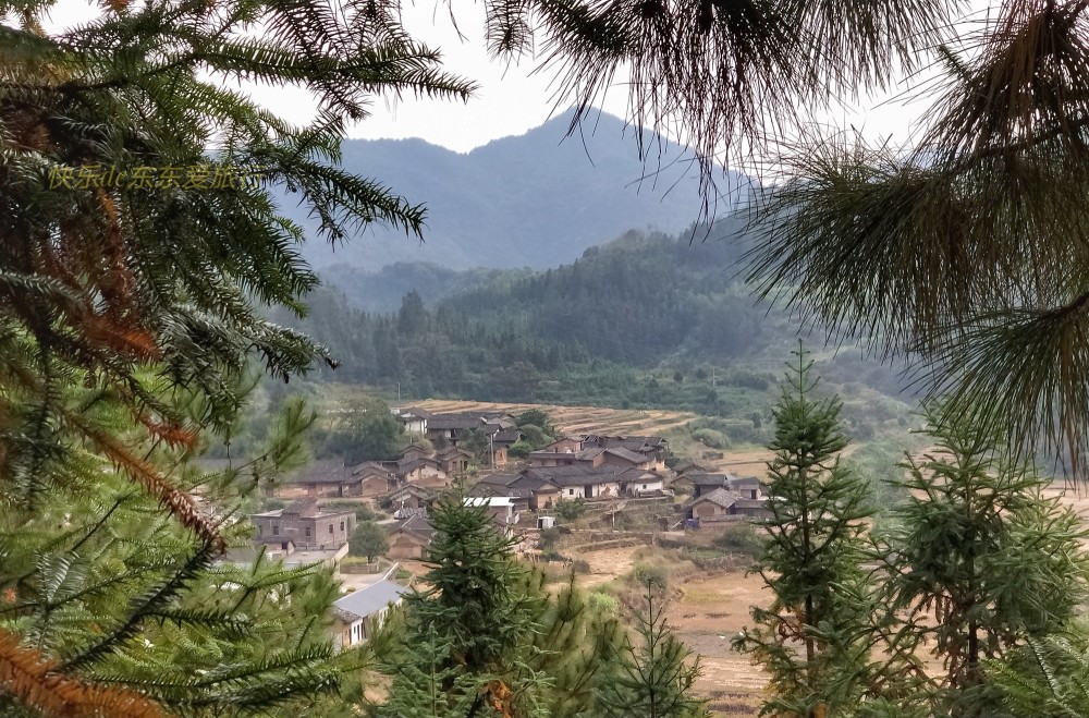 周末休闲何处去平远东石营子里龙潭峰水清林密休闲避暑首选地