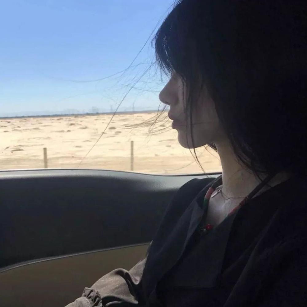 女生头像|人山人海 别辜负了相遇