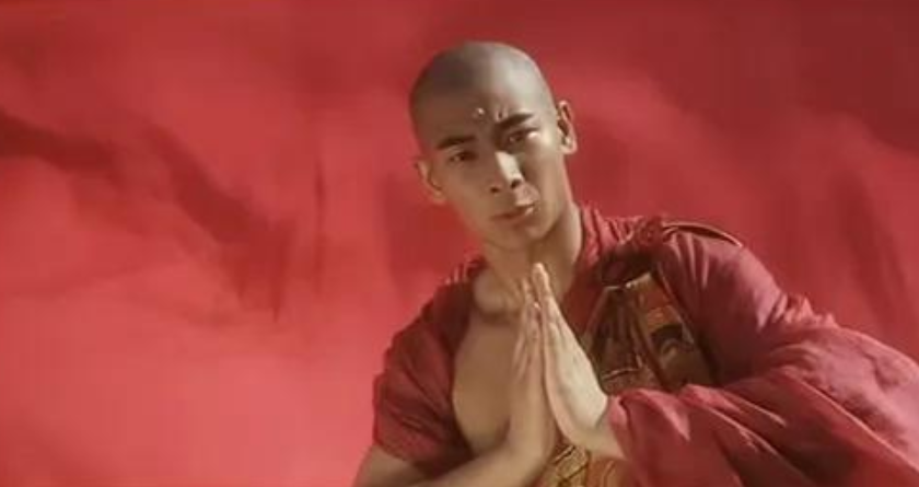 虽然赵文卓是稀里糊涂地接到了法海这个角色,但是对于表演却十分的