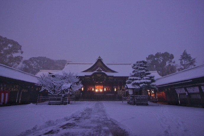 场景参考:日本神社雪景,不同角度不同空间