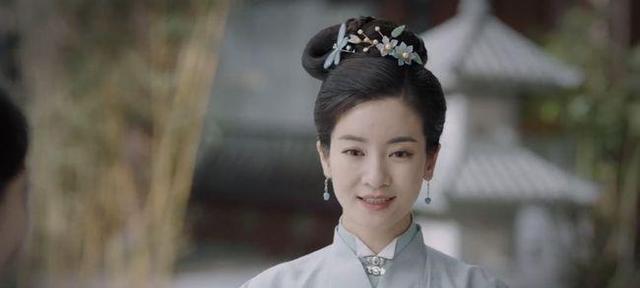 《锦心似玉》秦姨娘:从丫环上位到姨娘,也无法改变她卑微的劣性