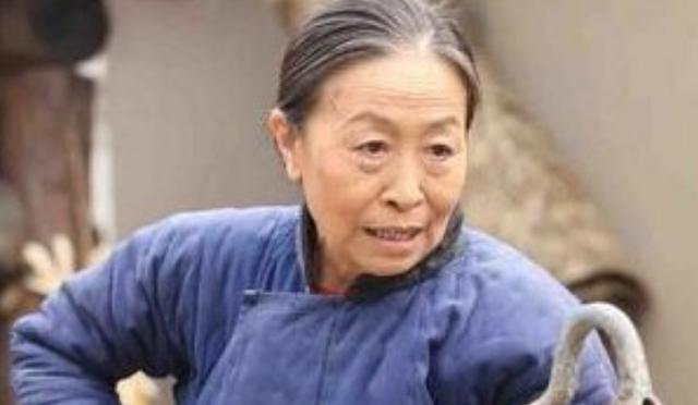 老戏骨张少华因病去世!享年75岁,曾因"丑娘"一角爆红全国!