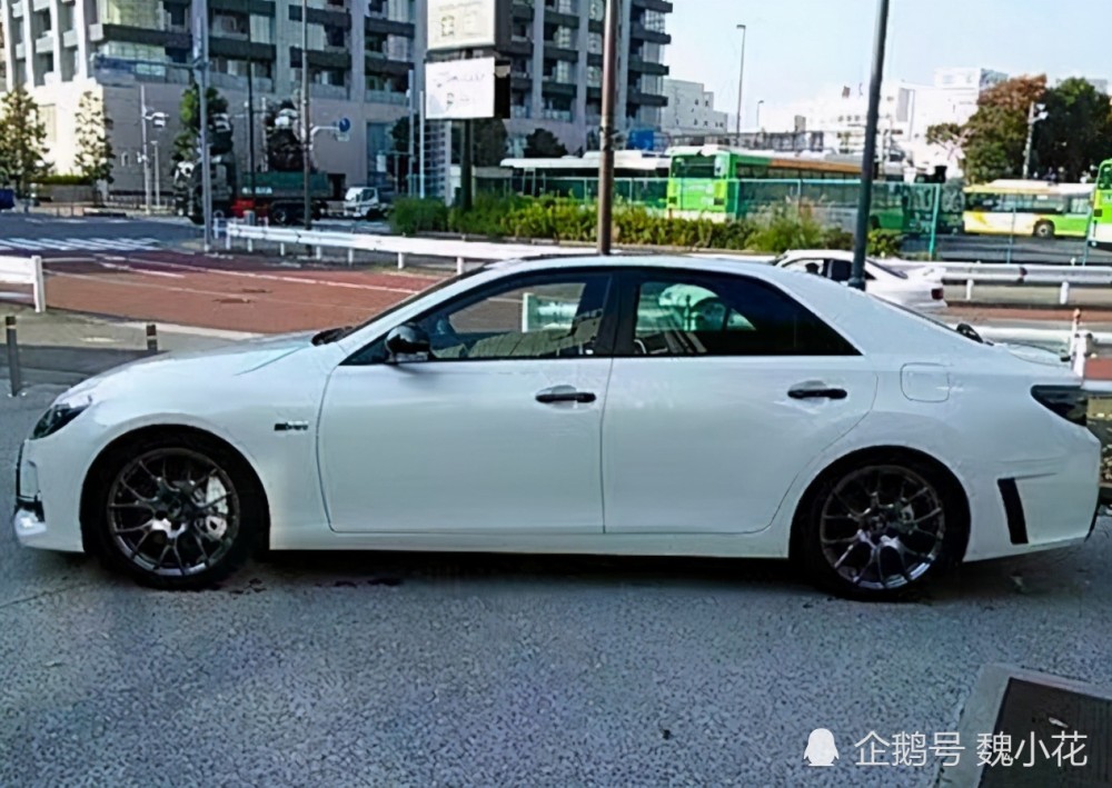 前置后驱 v6引擎,2021款丰田"锐志"日本上市,外观迎来