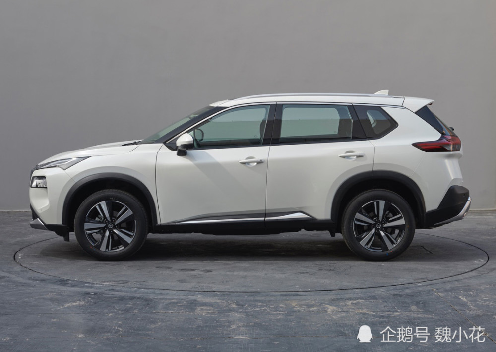 2021款东风日产"奇骏"实拍,设计理念迎来蜕变,全系换装3缸引擎!