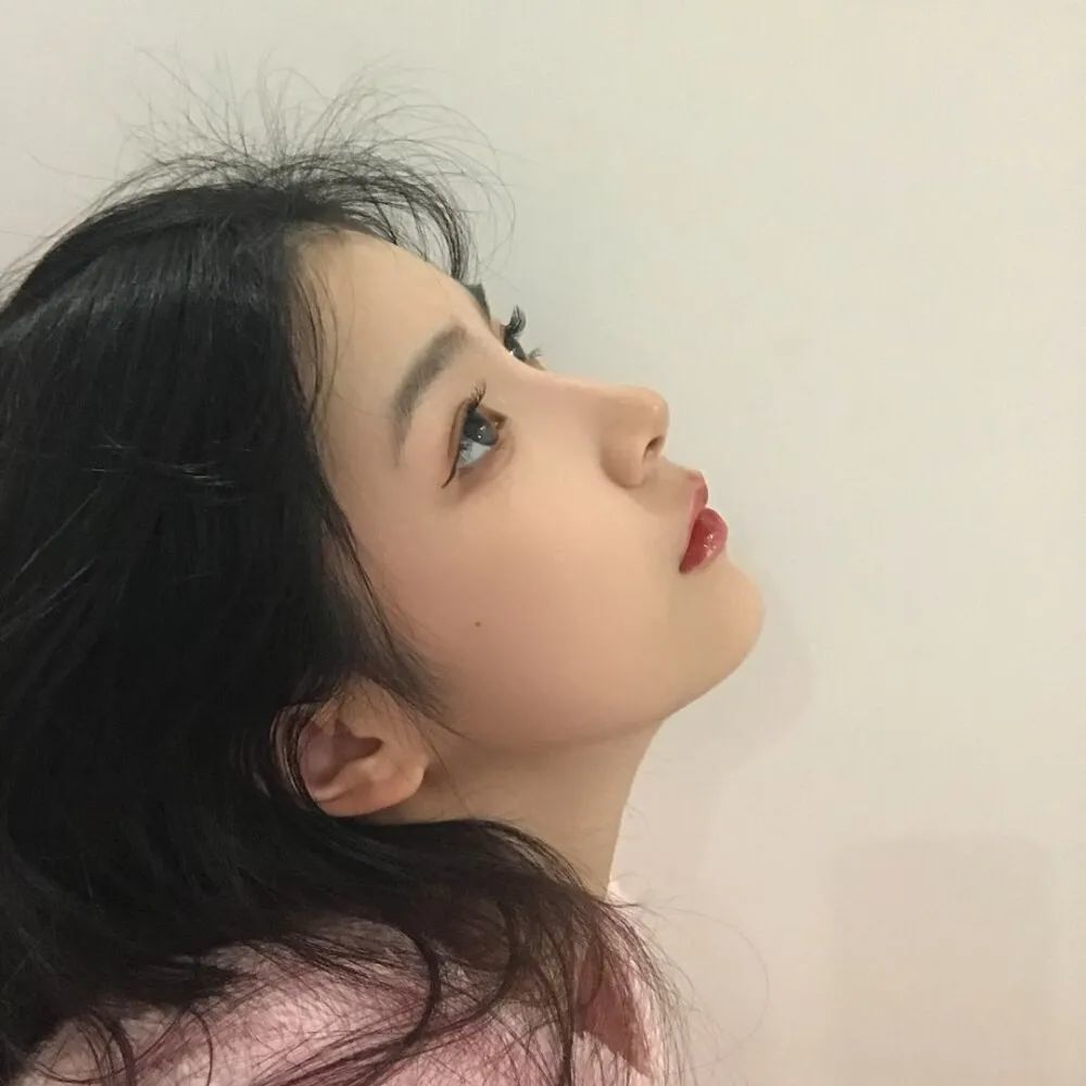 超级好看的女生头像