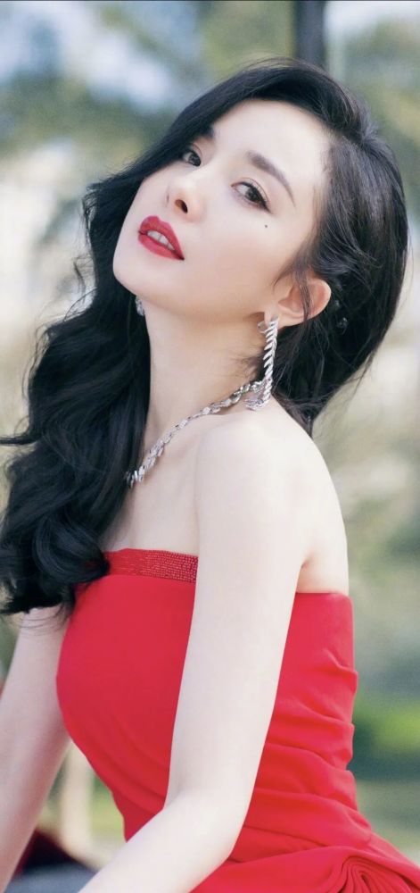 杨幂维多利亚的秘密性感写真