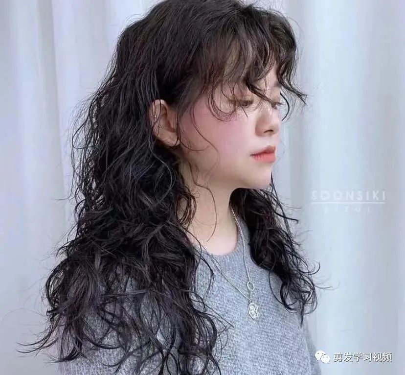 "人间"芭比烫"