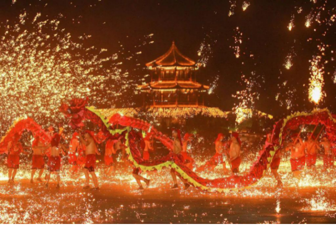 铜梁龙舞还有未来吗?|羊村过年记