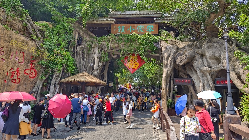 梅州客天下近三天免费参观,景区好热闹,分享美景照片给大家欣赏