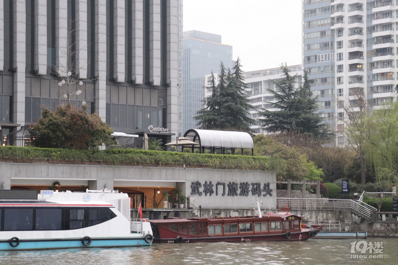 京杭大运河c位出道——3元实现水上巴士自由