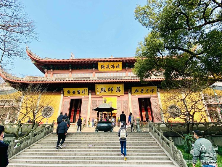 游览杭州灵隐寺,中国佛教禅宗十大古刹之一