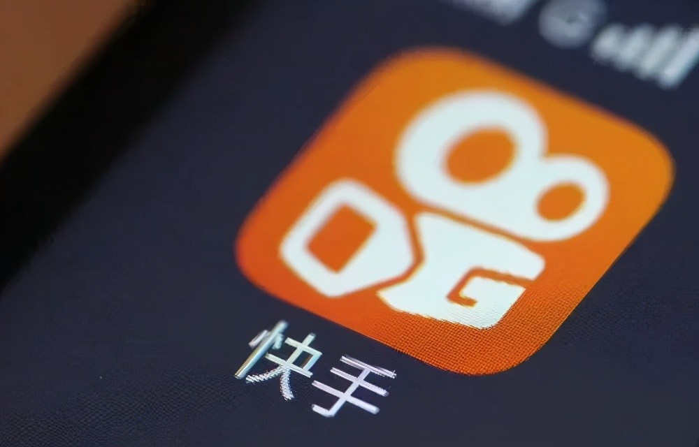 辛巴高调归来,花百万营销"作秀",仍难回"快手一哥"地位?