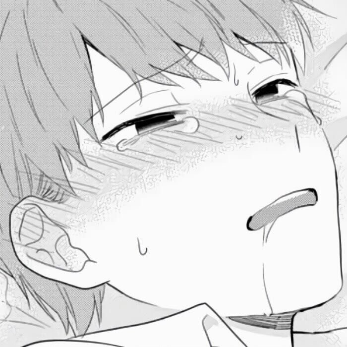 黑白男头阴雨天