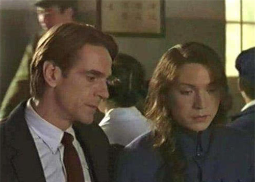 18年后才知:妻子是男儿身|时佩璞|法国_历史|巴黎|布尔西科