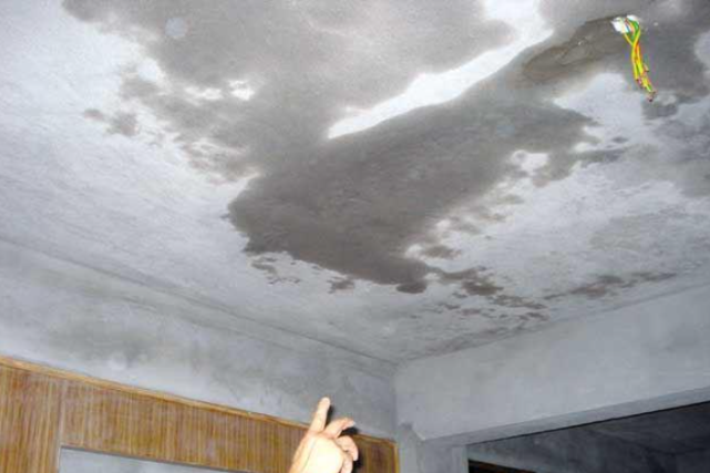 屋面漏水怎么