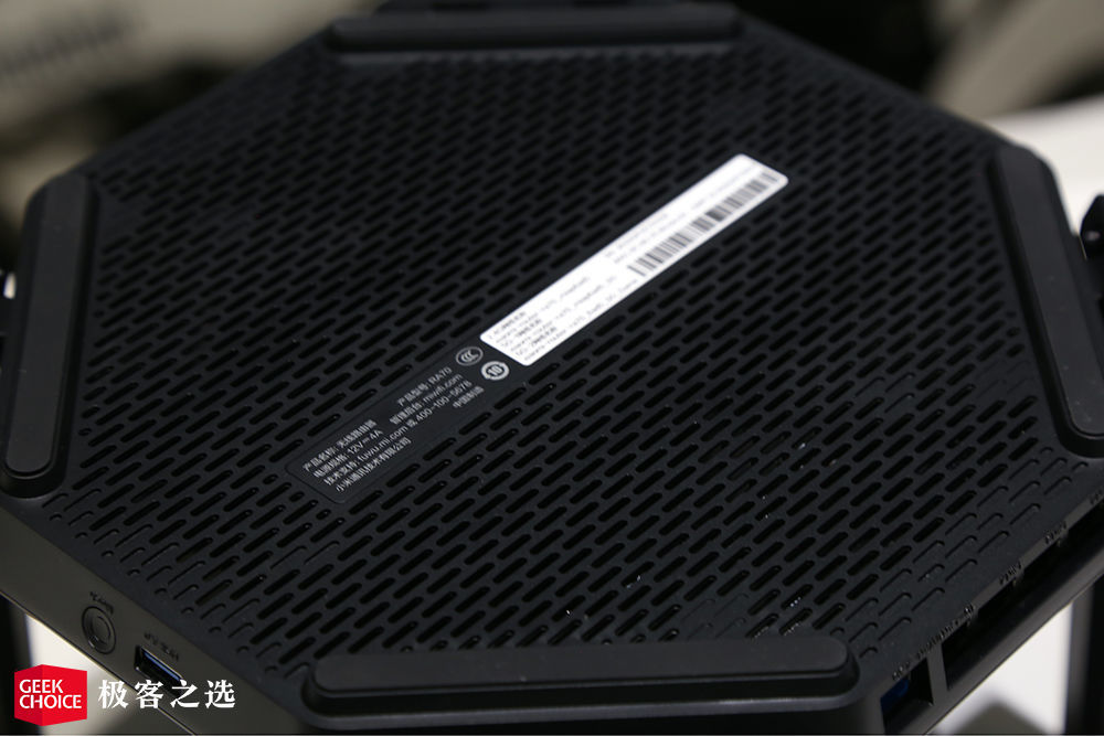 小米路由器 ax9000 开箱:高通六核处理器 8954mhz 最高速率