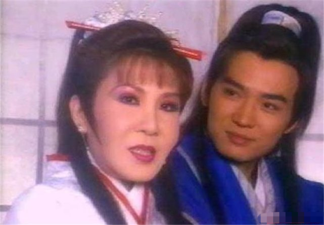 60岁杨钧钧演少女23年前拍完西门无恨焦恩俊连夜跑了