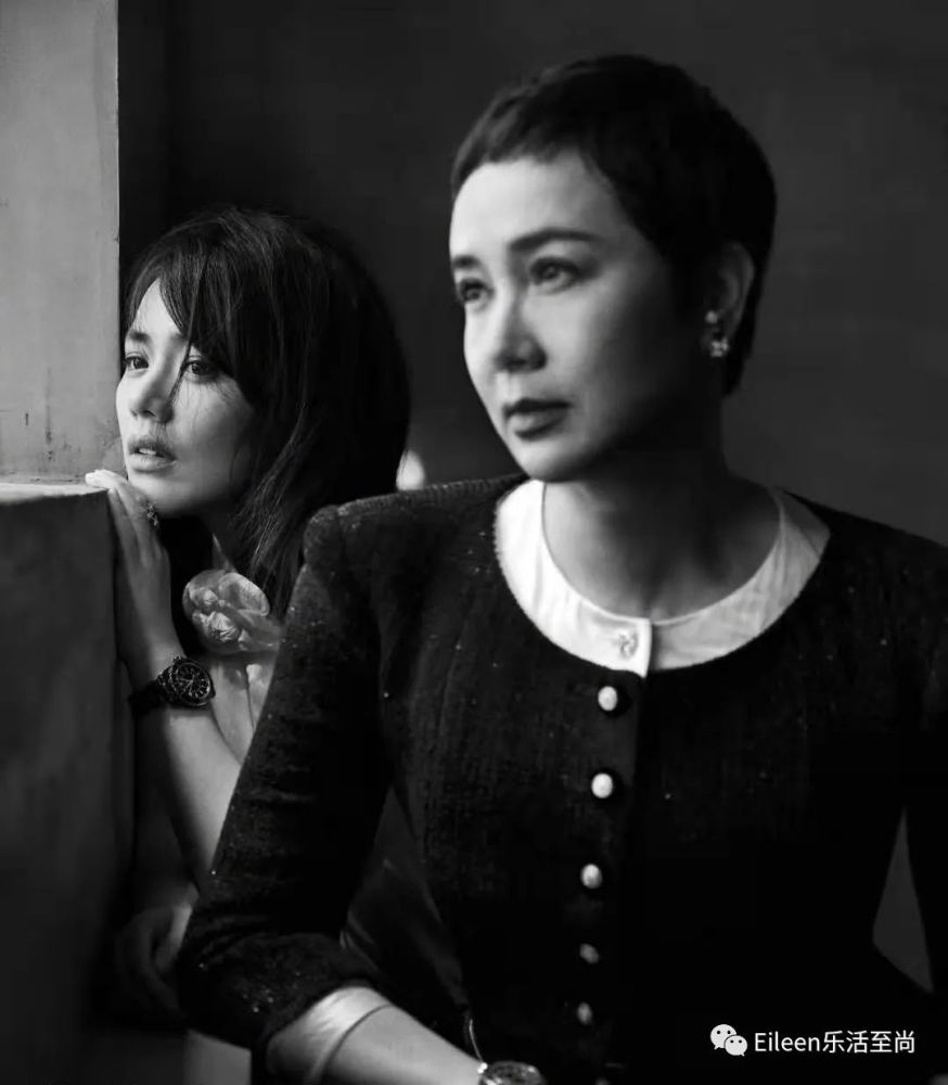妈妈蒋雯娟起初并不同意女儿闯荡娱乐圈,是小姨蒋雯丽的支持,才让