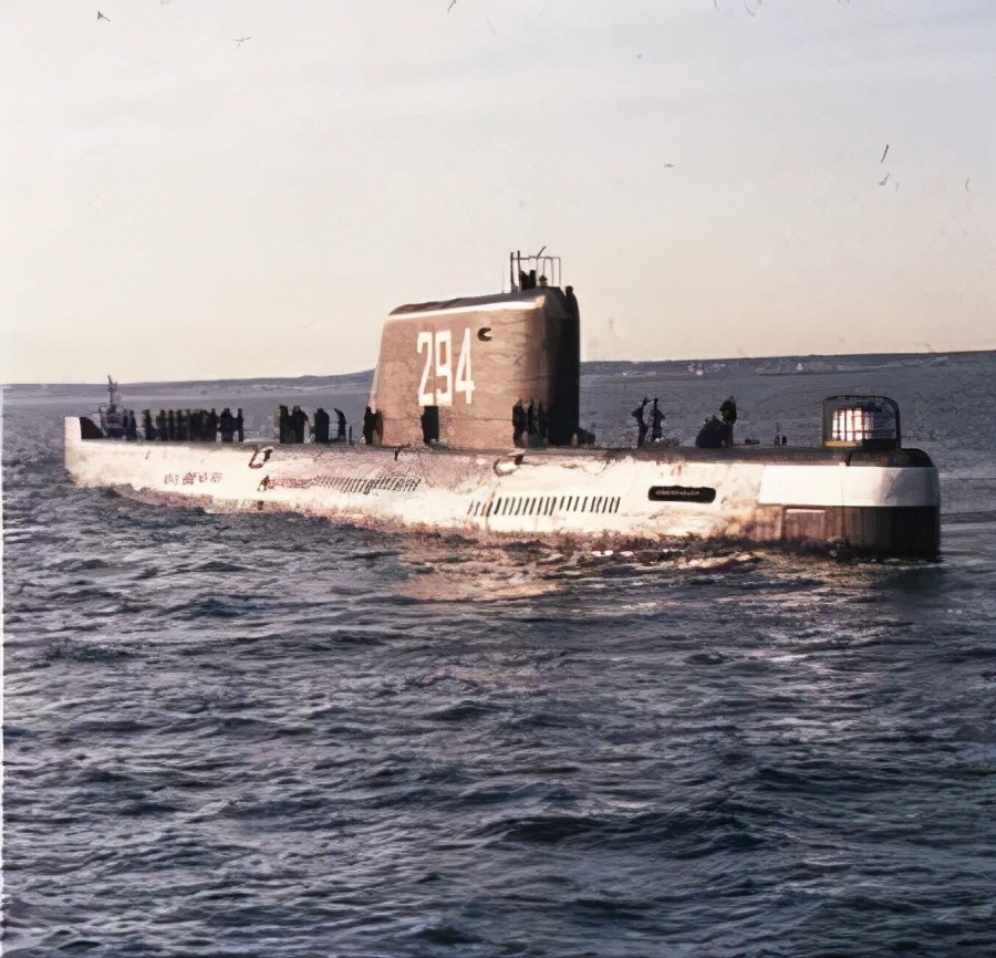 俄罗斯核潜艇在北极扎堆上浮,水下暗战几十年,美国仍忌惮(上)