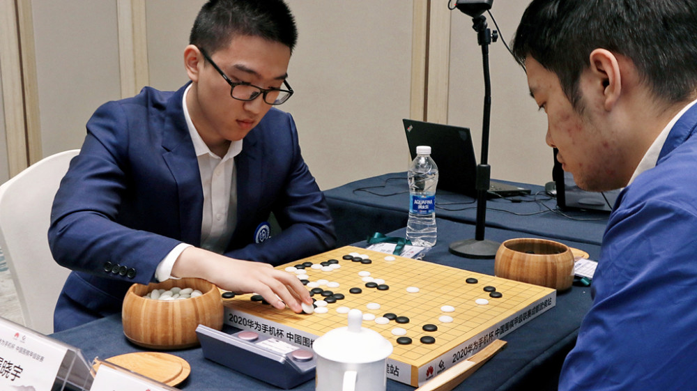 重磅新人王屠晓宇加盟成都围棋队