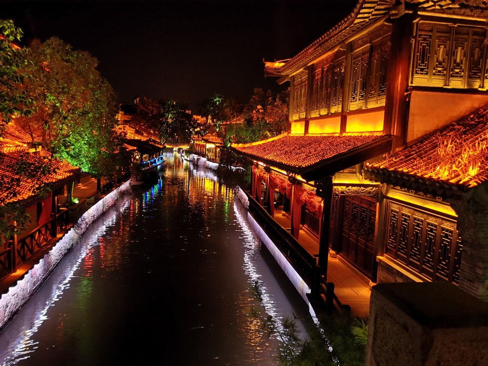 台儿庄古城夜景你还知道哪里有如此美景