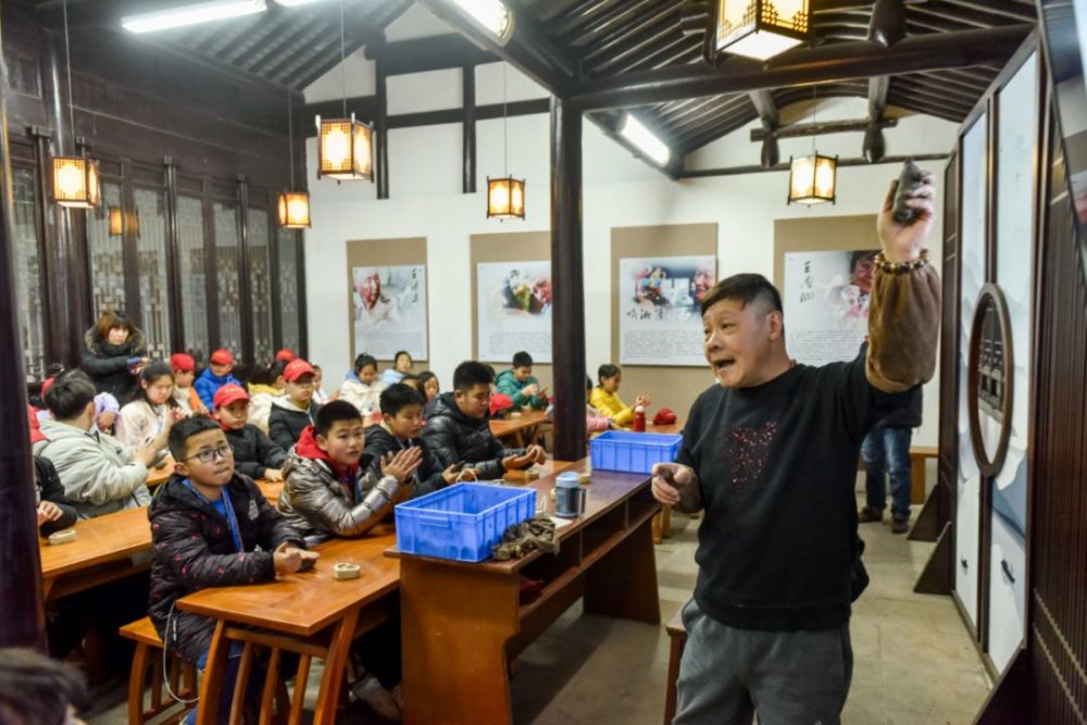 "走进泥塑世界·代言传统文化,惠山古镇暑期童趣节,惠山泥人走进校园