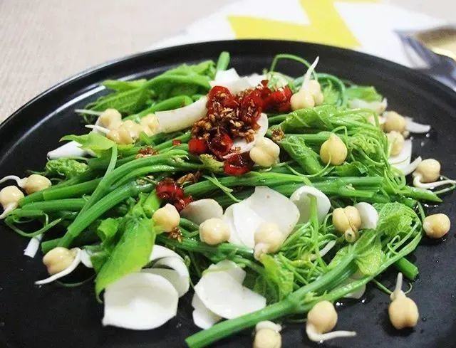 吃啥都嫌腻?大厨绝不外传的12道经典纯素凉菜,天热必备!