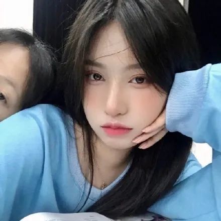 女生头像·托腮|"令人惊艳的都不会来得太早"