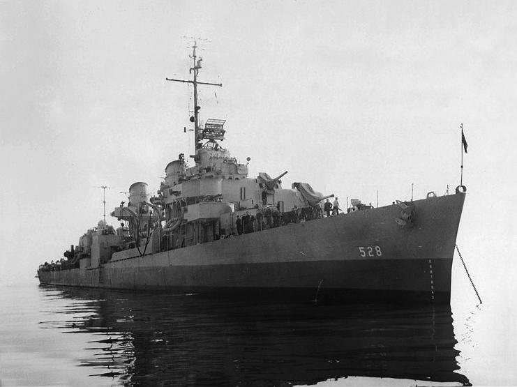 不死的二战海神,美军马拉尼号驱逐舰,屡遭重创险象环生