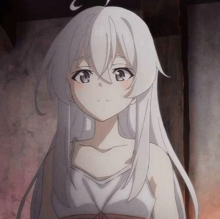 "法王偏爱的微丧动漫女头"