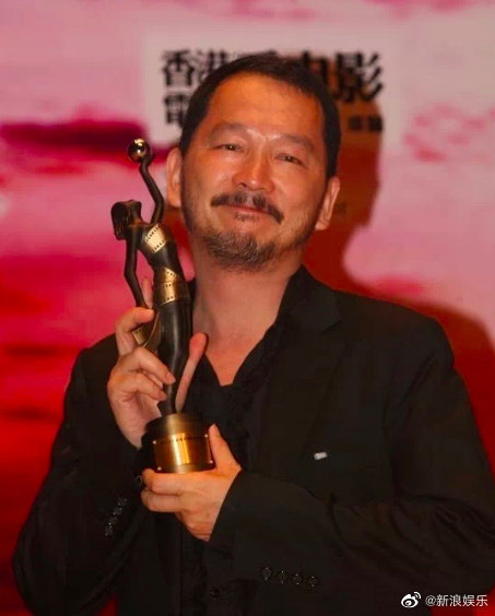 著名导演炮轰娱乐圈:老戏骨廖启智去世,为何不见艺人们悼念