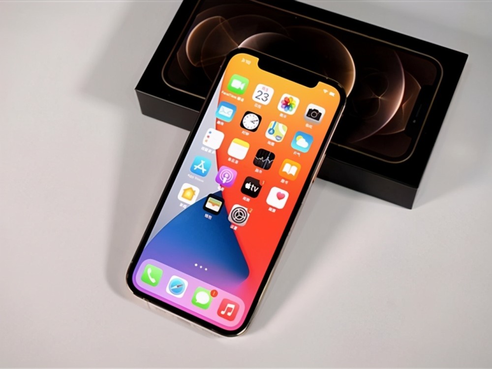 iphone13mini发布,iphone13mini图片 苹果将继续推出iphone13mini,对苹果的固执你怎么看?