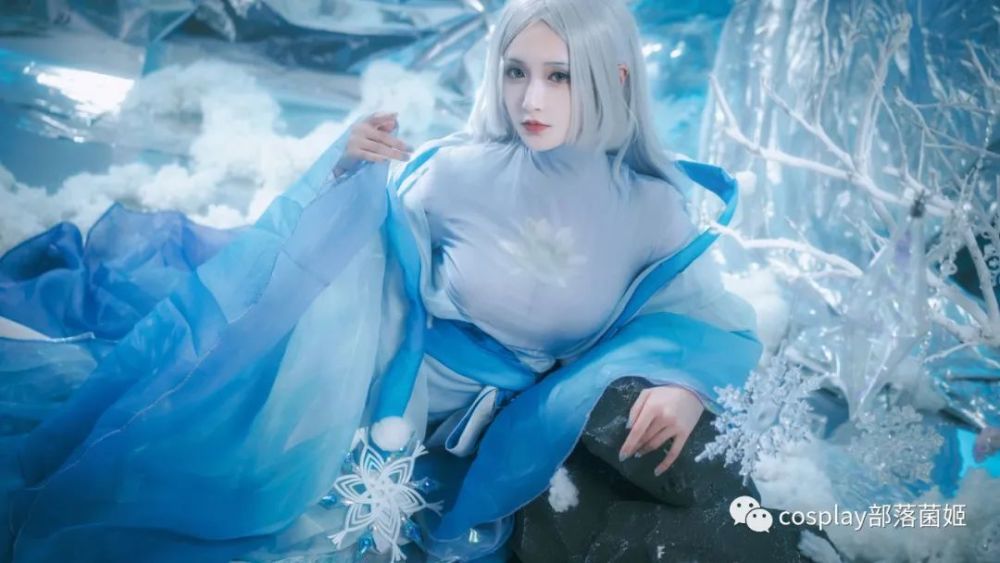 cos:阴阳师蝉冰雪女霁雪寻春cos正片@铁板烧鬼舞