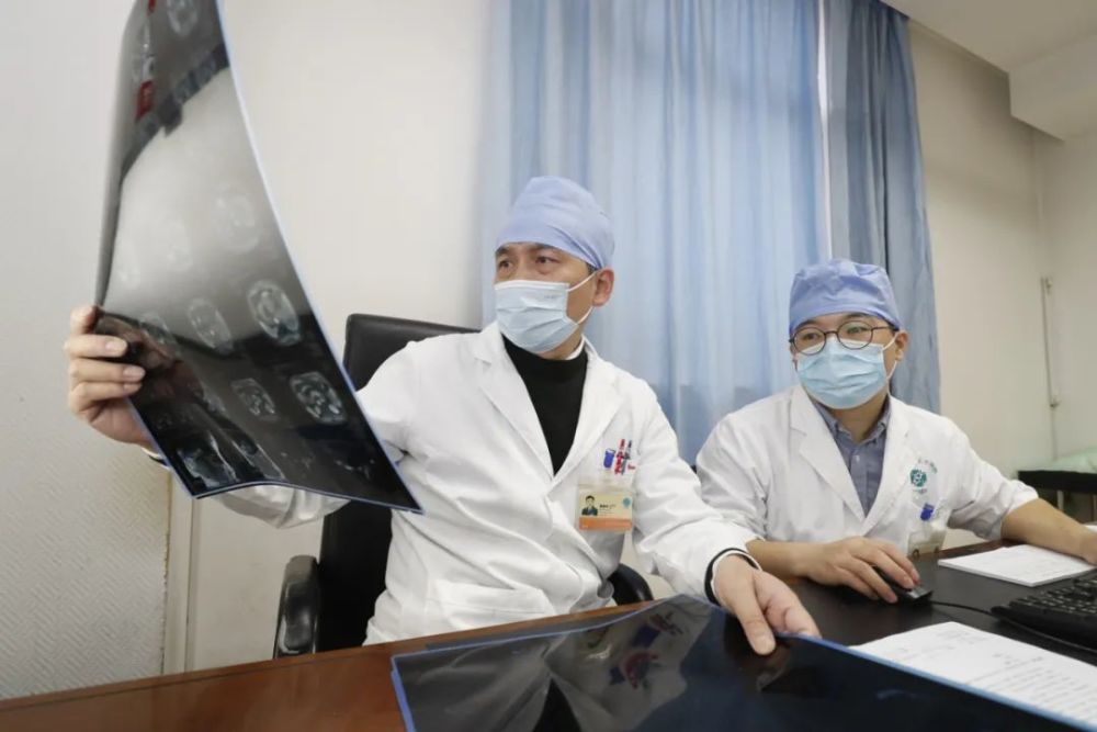 周伟平:医生的使命,是为了患者迎难而上