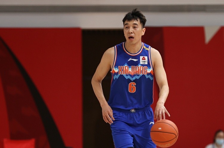 曾令旭cba生涯助攻数超杨鸣升至第12位 将追巴特尔