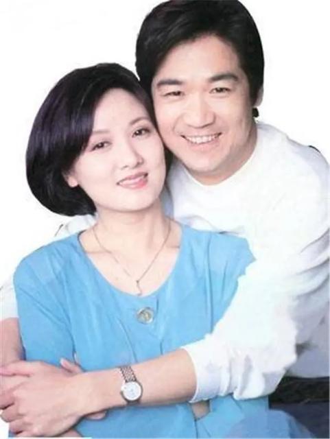 张国立曾为了邓婕,背叛糟糠之妻罗秀春,如今65岁的他现状如何?