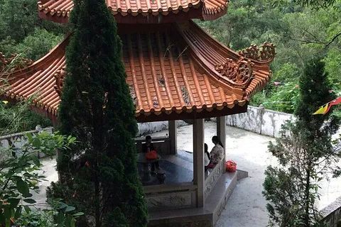 潮州也有一座甘露寺是潮汕规模最大的天然石窟寺
