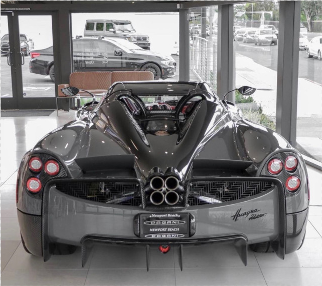 帕加尼huayra roadster艺术珍藏品级超跑