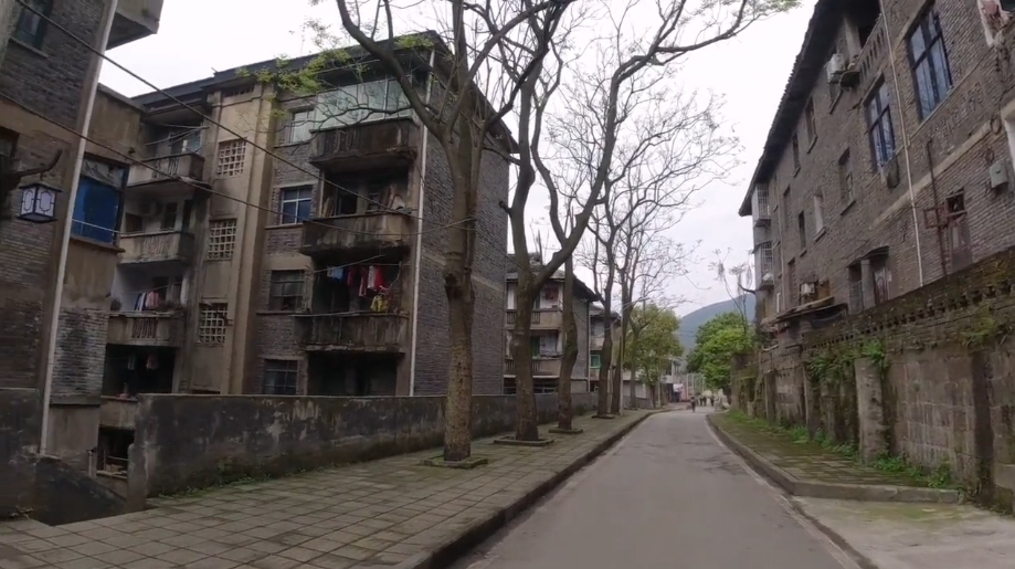 四川大山兵工厂旧址,昔日辉煌厂区成城镇,如今没落房屋变破旧