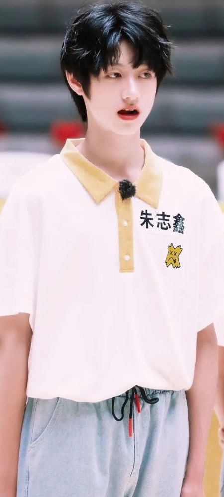 粉丝专属园明星壁纸朱志鑫手机壁纸