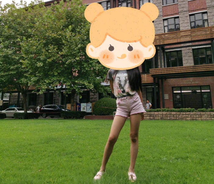 马伊琍晒女儿全身照,13岁的她大长腿尤为吸睛,身高快超过妈妈