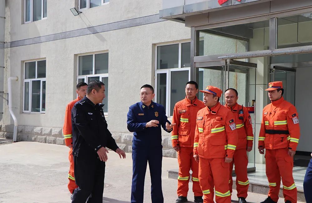 跨省驻防|黑龙江省森林消防总队副总队长肖峰莅临赤城