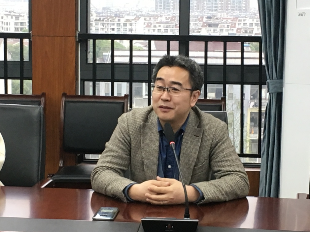 清华大学再次授予无为中学生源中学荣誉牌匾