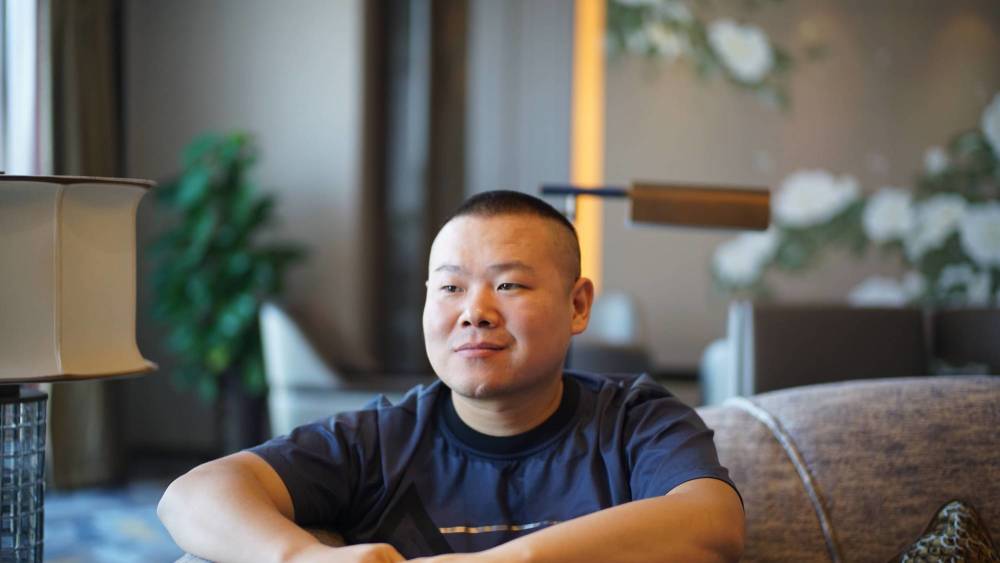 岳云鹏p图上瘾,组团变身葫芦兄弟,既搞笑又达到了宣传