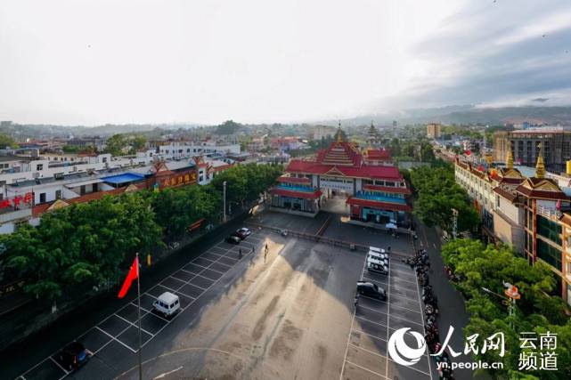 云南瑞丽二度封城边境线上的疫情管控与姐告玉城