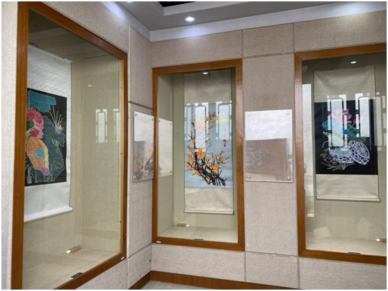 楚风遗韵雉域奇葩国家级非物质文化遗产阳新布贴特展在福建民俗博物馆