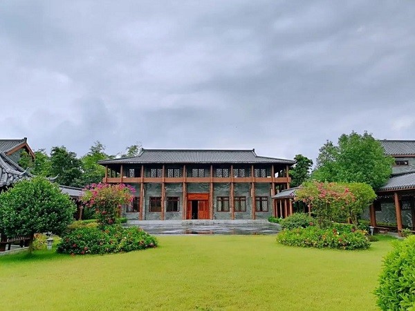 美丽南方·忠良山庄给您想要的度假