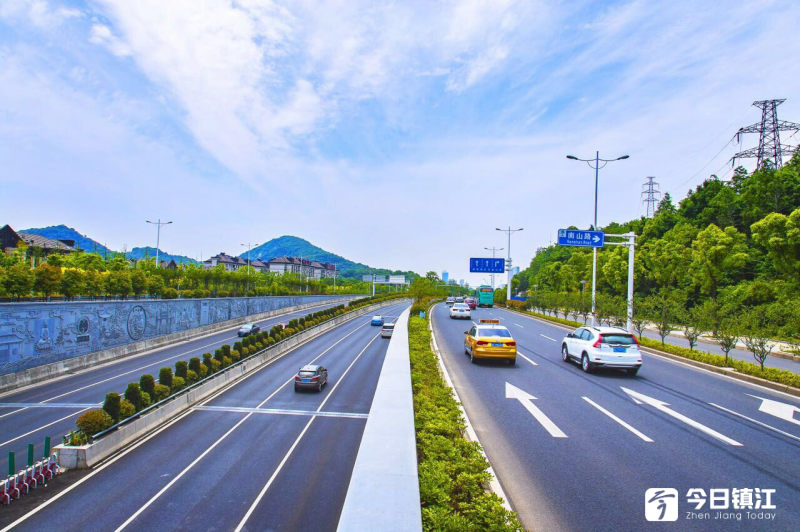 力争开工建设润扬第二过江通道; 完成312国道346国道宁镇段改扩建改造